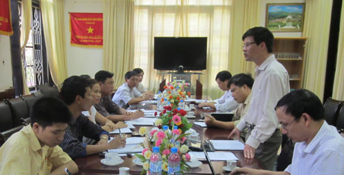 Đoàn làm việc với UBND huyện Mường Chà.