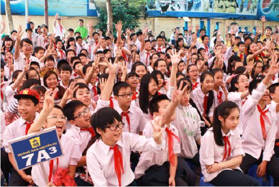 Việt Nam bắt đầu tổ chức cho các em thiếu nhi, học sinh dưới 15 tuổi trong cả nước tham gia thi viết thư quốc tế UPU từ năm 1987.