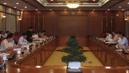Bộ Chính trị làm việc với Ban Thường vụ Tỉnh ủy Điện Biên (ảnh: Nguyễn Vân Chương).