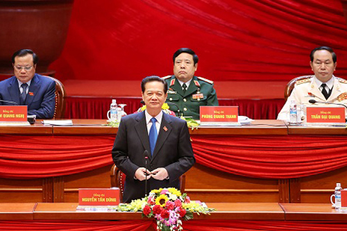 Đồng chí Nguyễn Tấn Dũng, Ủy viên Bộ Chính trị, Thủ tướng Chính phủ điều hành phiên họp. Ảnh: TTXVN