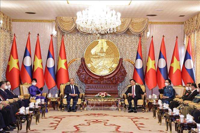 Chủ tịch nước Nguyễn Xuân Phúc kết thúc tốt đẹp chuyến thăm Lào